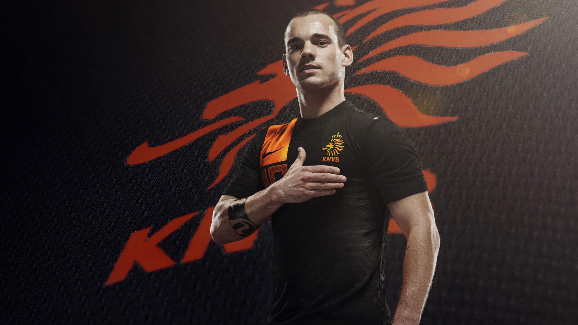 爱游戏娱乐平台-10米台入水姿势标准，水花极小，十米台水池有多深